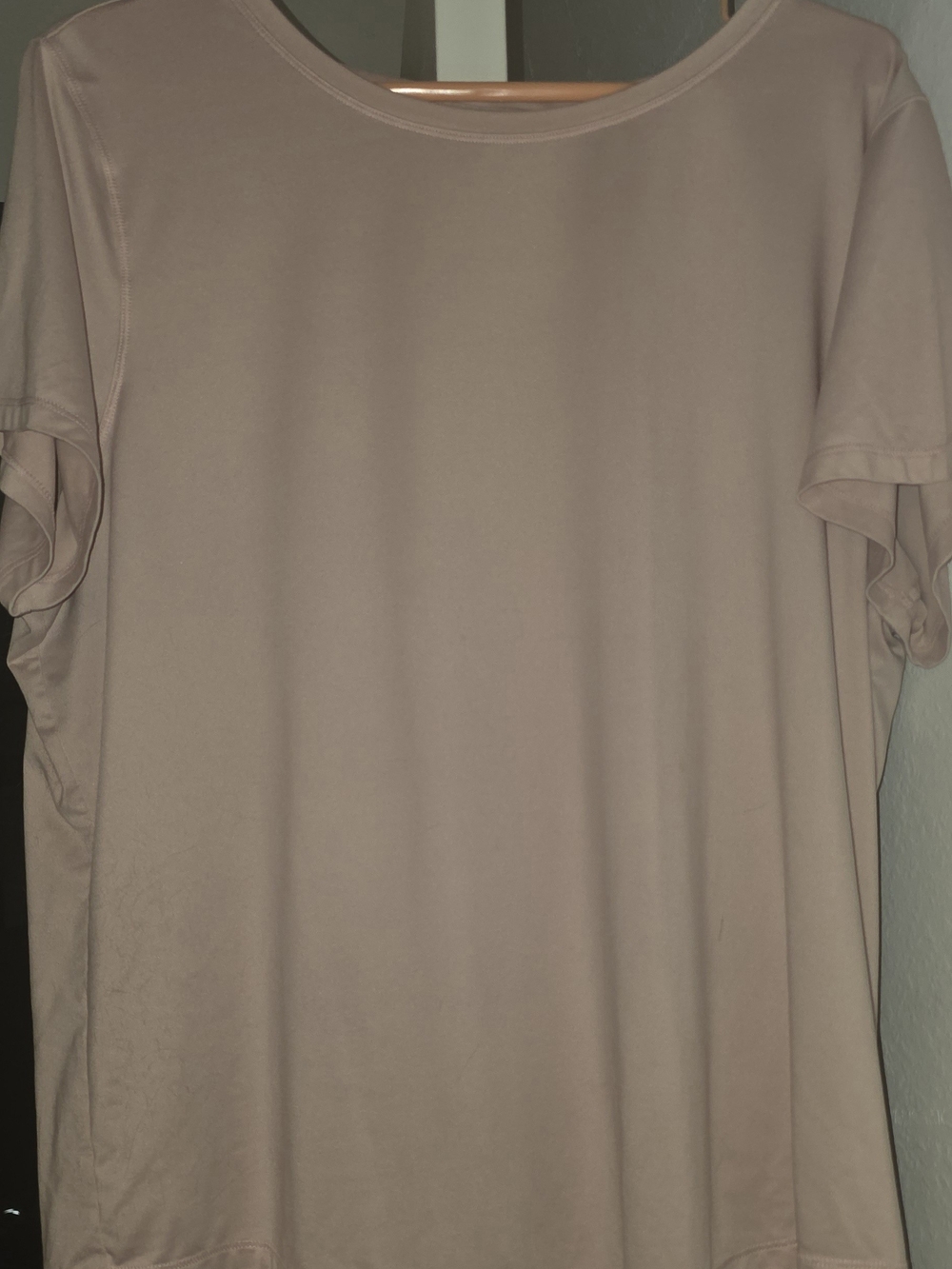 DSG Women's Scoop Neck Short Sleeve Tee in Light Pink. Size 2xl